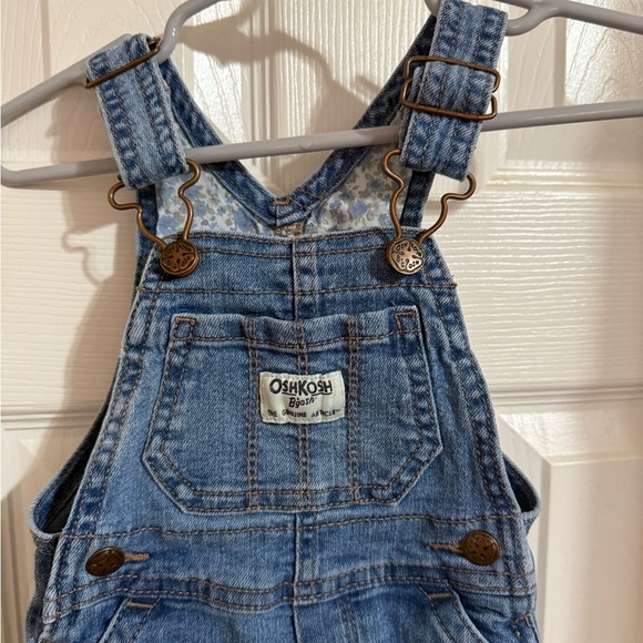 Oshkosh B’Gosh Stretch Denim Overalls - Picture 3 of 8